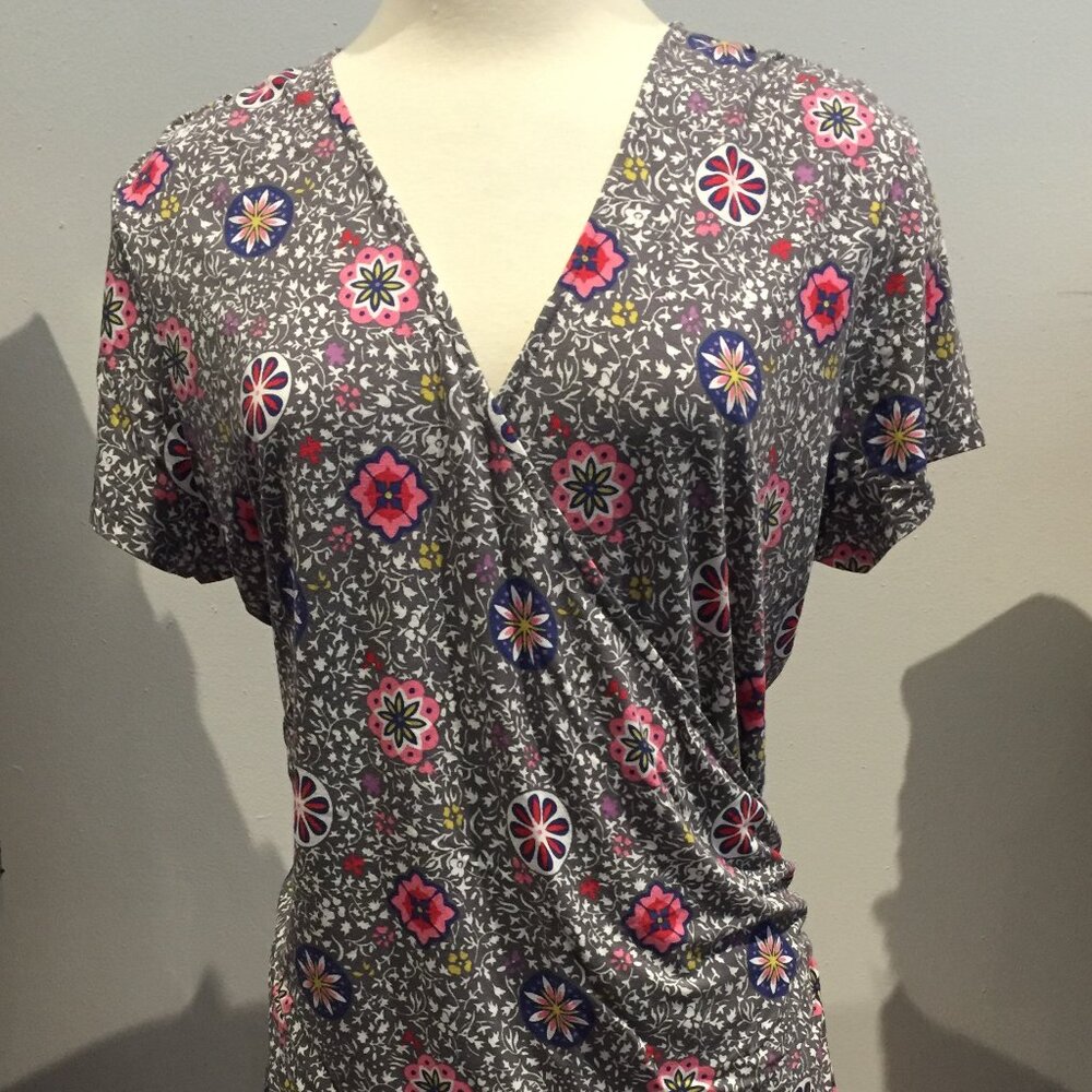 Boden Short Sleeve Wrap Top - Medallion Print